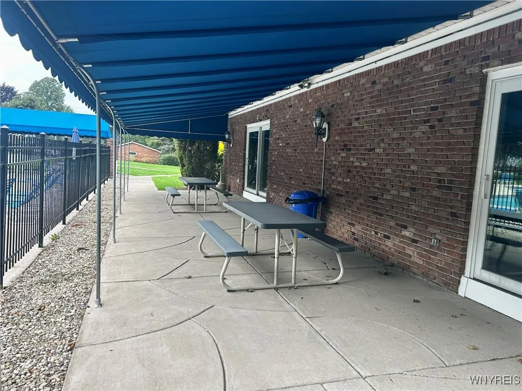 Community Pool Dining Areas