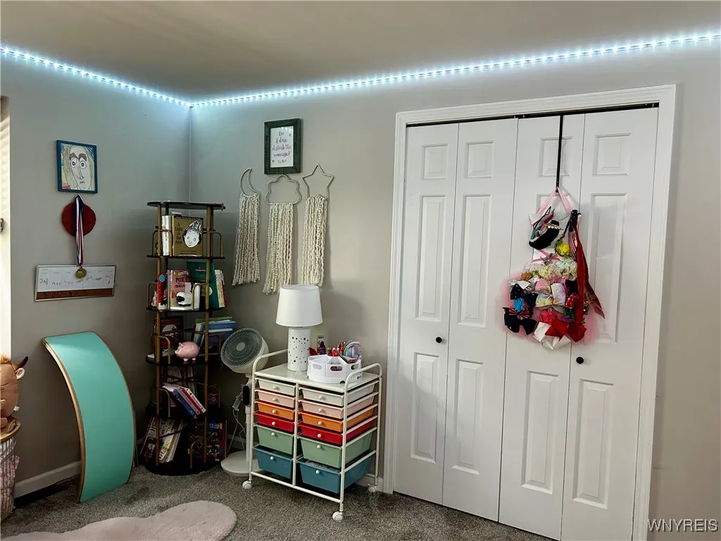1340 Maple Road 5, Amherst, New York 14221, Amherst, New York 14221, 2 Bedrooms Bedrooms, 5 Rooms Rooms,1 BathroomBathrooms,Residential,For Sale,1340 Maple Road 5, Amherst, New York 14221,B1633026