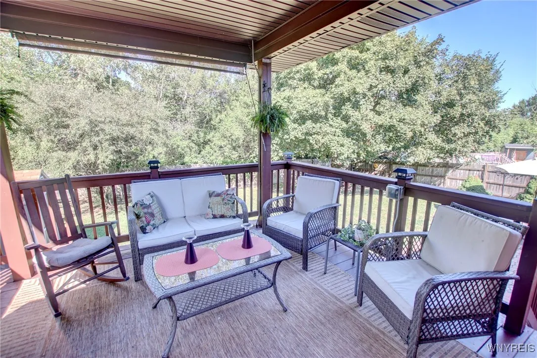 4015 Towers Place, Hamburg, New York 14075, Hamburg, New York 14075, 4 Bedrooms Bedrooms, 9 Rooms Rooms,2 BathroomsBathrooms,Residential,For Sale,4015 Towers Place, Hamburg, New York 14075,B1633134