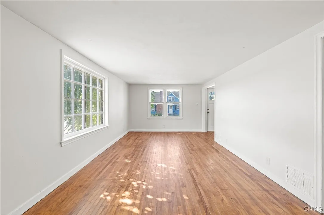 901 Kinne Street, Onondaga, New York 13057, Onondaga, New York 13057, 3 Bedrooms Bedrooms, 7 Rooms Rooms,1 BathroomBathrooms,Residential,For Sale,901 Kinne Street, Onondaga, New York 13057,S1633061