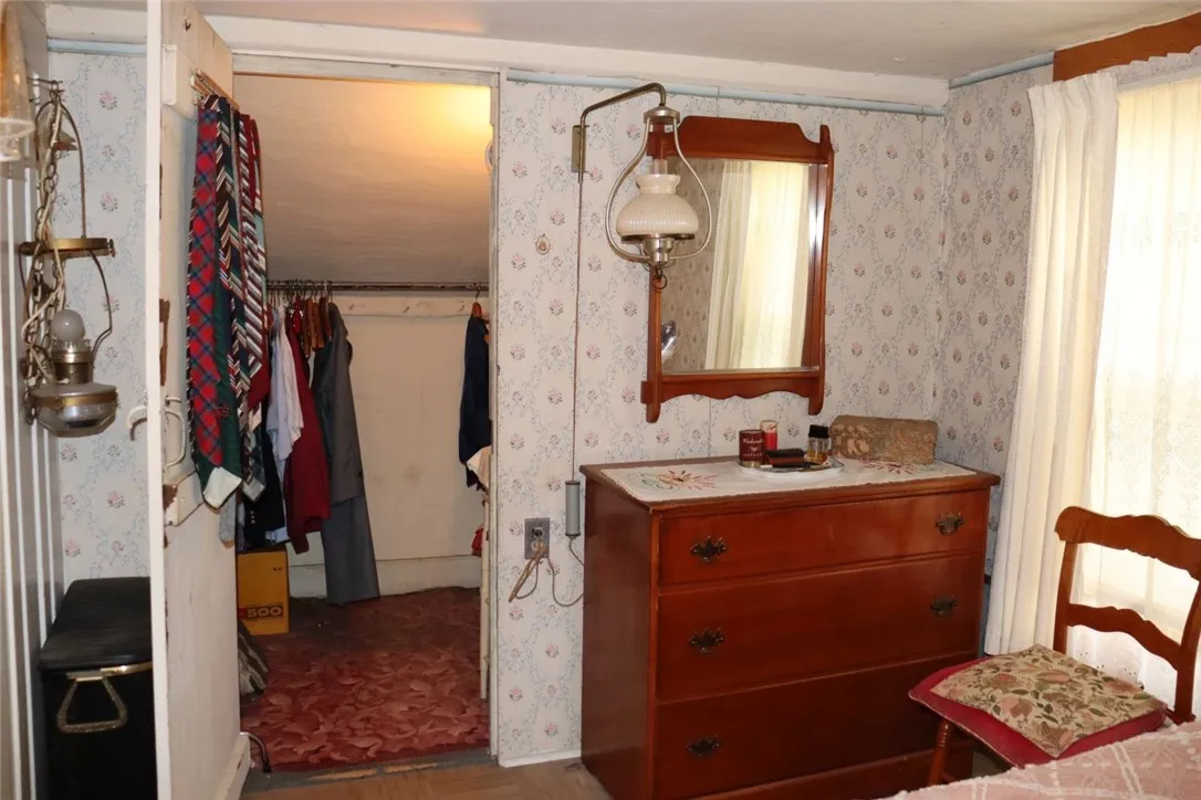 380 North Greece Road, Greece, New York 14468, Greece, New York 14468, 3 Bedrooms Bedrooms, 7 Rooms Rooms,1 BathroomBathrooms,Residential,For Sale,380 North Greece Road, Greece, New York 14468,R1632652