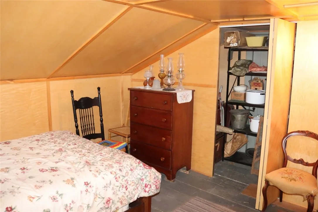 380 North Greece Road, Greece, New York 14468, Greece, New York 14468, 3 Bedrooms Bedrooms, 7 Rooms Rooms,1 BathroomBathrooms,Residential,For Sale,380 North Greece Road, Greece, New York 14468,R1632652
