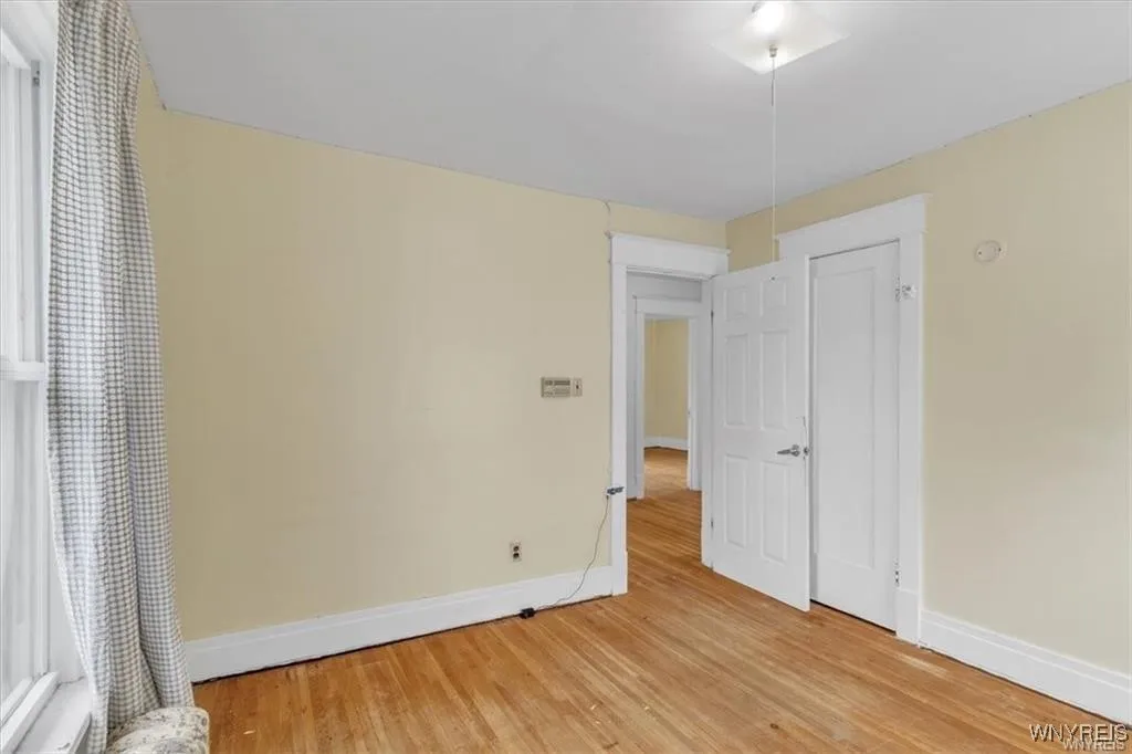 228 Highgate Avenue, Buffalo, New York 14215, Buffalo, New York 14215, 4 Bedrooms Bedrooms, 7 Rooms Rooms,2 BathroomsBathrooms,Residential Lease,For Rent,228 Highgate Avenue, Buffalo, New York 14215,B1632431
