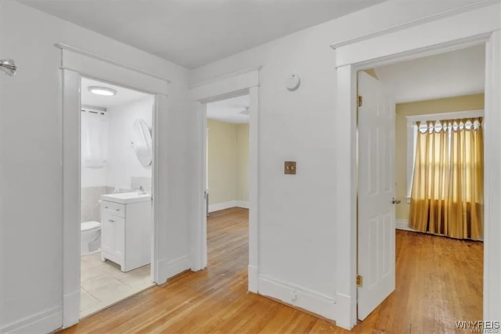228 Highgate Avenue, Buffalo, New York 14215, Buffalo, New York 14215, 4 Bedrooms Bedrooms, 7 Rooms Rooms,2 BathroomsBathrooms,Residential Lease,For Rent,228 Highgate Avenue, Buffalo, New York 14215,B1632431