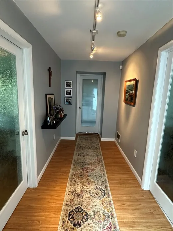 385 Sunset Drive, Corning City, New York 14830, Corning City, New York 14830, 3 Bedrooms Bedrooms, 7 Rooms Rooms,1 BathroomBathrooms,Residential,For Sale,385 Sunset Drive, Corning City, New York 14830,R1633188