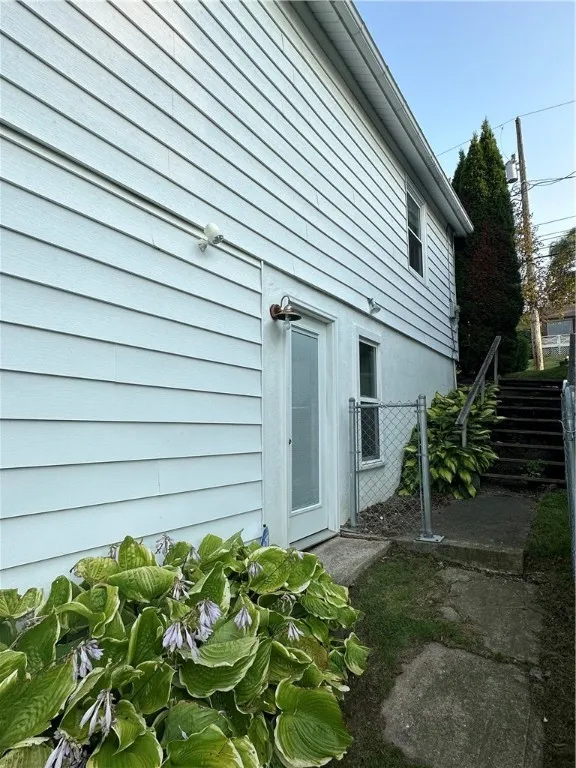 385 Sunset Drive, Corning City, New York 14830, Corning City, New York 14830, 3 Bedrooms Bedrooms, 7 Rooms Rooms,1 BathroomBathrooms,Residential,For Sale,385 Sunset Drive, Corning City, New York 14830,R1633188