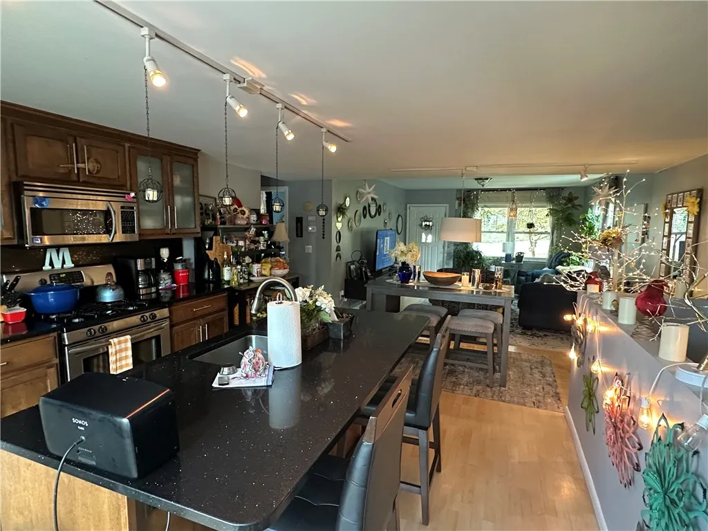 385 Sunset Drive, Corning City, New York 14830, Corning City, New York 14830, 3 Bedrooms Bedrooms, 7 Rooms Rooms,1 BathroomBathrooms,Residential,For Sale,385 Sunset Drive, Corning City, New York 14830,R1633188
