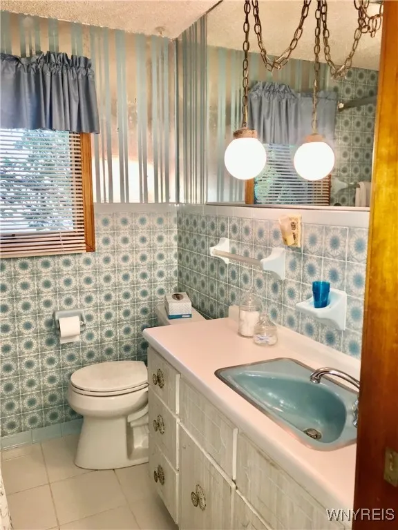 5936 Dover Road, Hamburg, New York 14085, Hamburg, New York 14085, 3 Bedrooms Bedrooms, 6 Rooms Rooms,1 BathroomBathrooms,Residential,For Sale,5936 Dover Road, Hamburg, New York 14085,B1632757