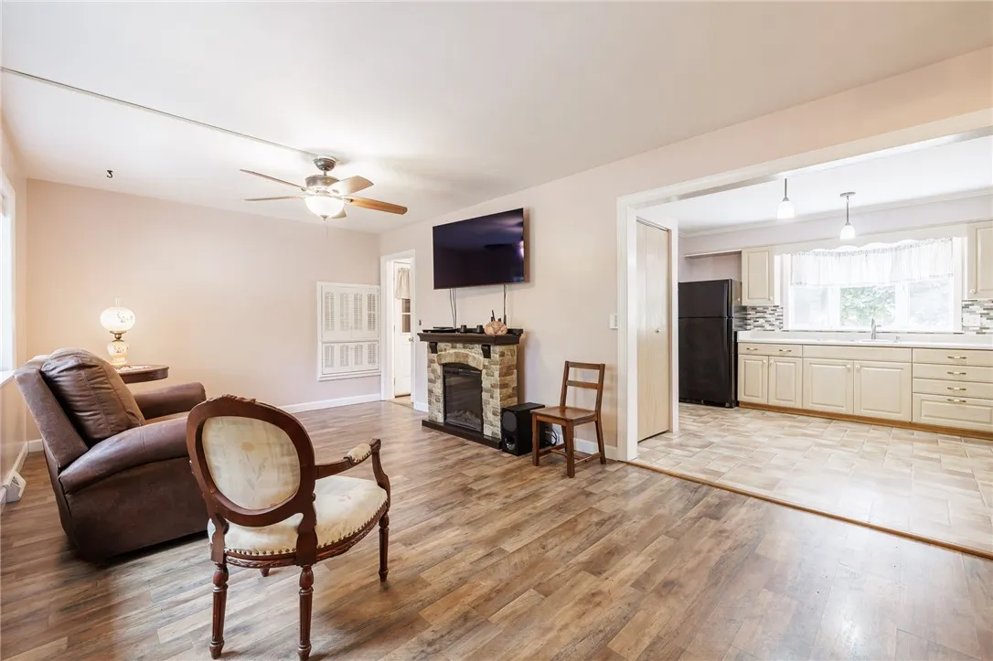 2026 Maple Ave Avenue, Palmyra, New York 14522, Palmyra, New York 14522, 3 Bedrooms Bedrooms, 7 Rooms Rooms,2 BathroomsBathrooms,Residential,For Sale,2026 Maple Ave Avenue, Palmyra, New York 14522,R1632981