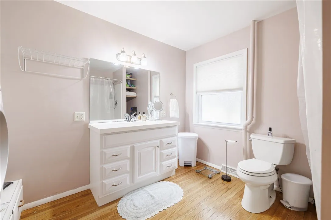 2026 Maple Ave Avenue, Palmyra, New York 14522, Palmyra, New York 14522, 3 Bedrooms Bedrooms, 7 Rooms Rooms,2 BathroomsBathrooms,Residential,For Sale,2026 Maple Ave Avenue, Palmyra, New York 14522,R1632981