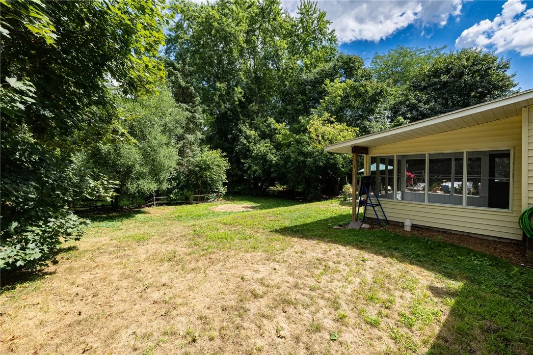 2026 Maple Ave Avenue, Palmyra, New York 14522, Palmyra, New York 14522, 3 Bedrooms Bedrooms, 7 Rooms Rooms,2 BathroomsBathrooms,Residential,For Sale,2026 Maple Ave Avenue, Palmyra, New York 14522,R1632981