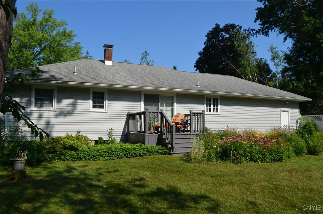 5414 Prescott, Deerfield, New York 13502, Deerfield, New York 13502, 3 Bedrooms Bedrooms, 7 Rooms Rooms,1 BathroomBathrooms,Residential,For Sale,5414 Prescott, Deerfield, New York 13502,S1627238