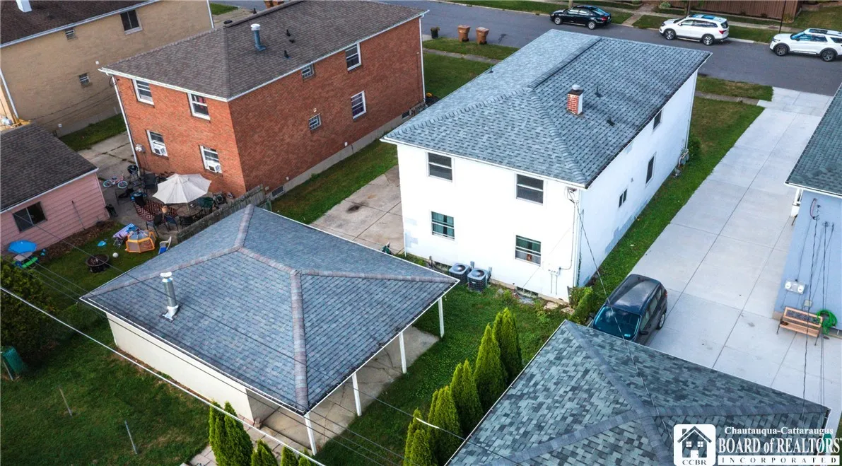 187 Sprucewood Drive 2, Cheektowaga, New York 1422, Cheektowaga, New York 14227, 6 Bedrooms Bedrooms, ,2 BathroomsBathrooms,Residential,For Sale,187 Sprucewood Drive 2, Cheektowaga, New York 1422,R1631602