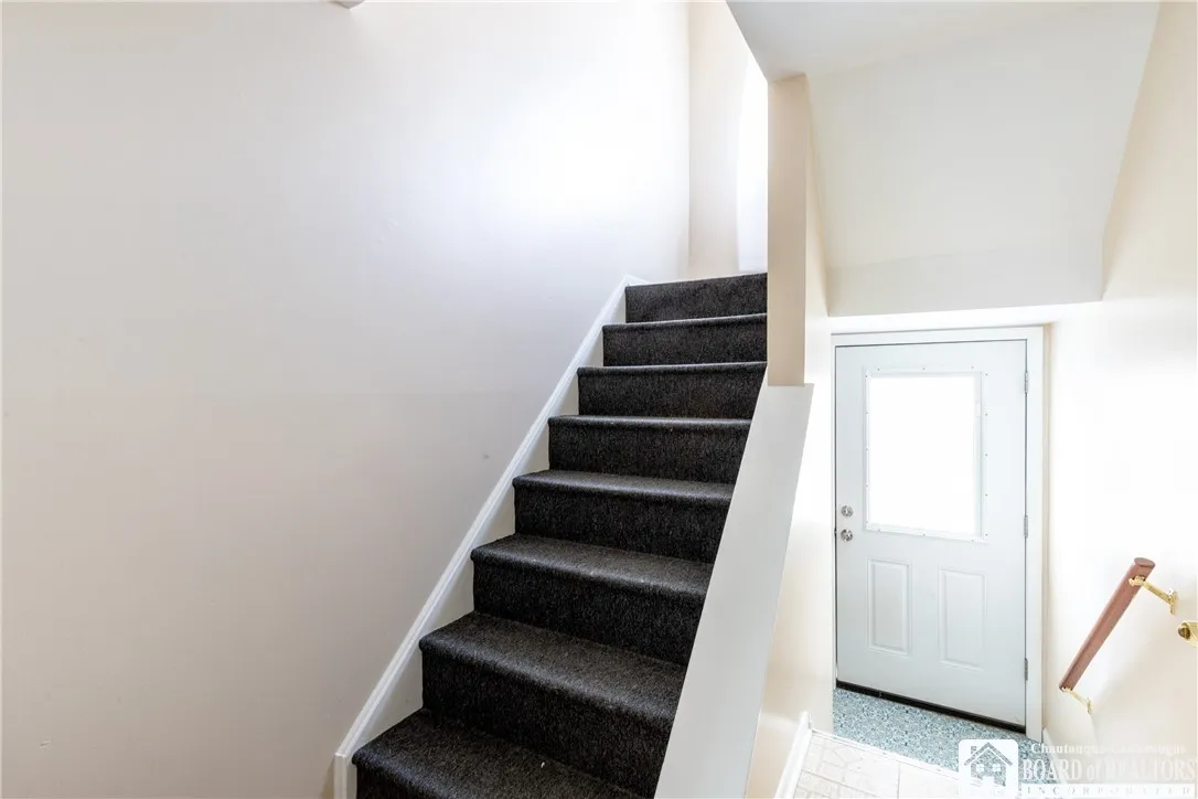 187 Sprucewood Drive 2, Cheektowaga, New York 1422, Cheektowaga, New York 14227, 6 Bedrooms Bedrooms, ,2 BathroomsBathrooms,Residential,For Sale,187 Sprucewood Drive 2, Cheektowaga, New York 1422,R1631602