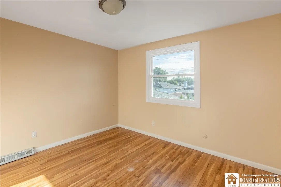 187 Sprucewood Drive 2, Cheektowaga, New York 1422, Cheektowaga, New York 14227, 6 Bedrooms Bedrooms, ,2 BathroomsBathrooms,Residential,For Sale,187 Sprucewood Drive 2, Cheektowaga, New York 1422,R1631602