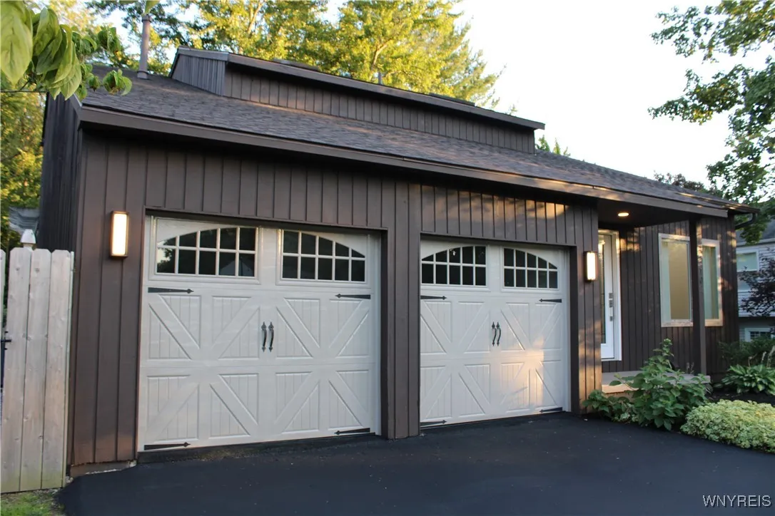 102 Aspenwood Circle, Cicero, New York 13212, Cicero, New York 13212, 3 Bedrooms Bedrooms, 7 Rooms Rooms,1 BathroomBathrooms,Residential,For Sale,102 Aspenwood Circle, Cicero, New York 13212,B1632963