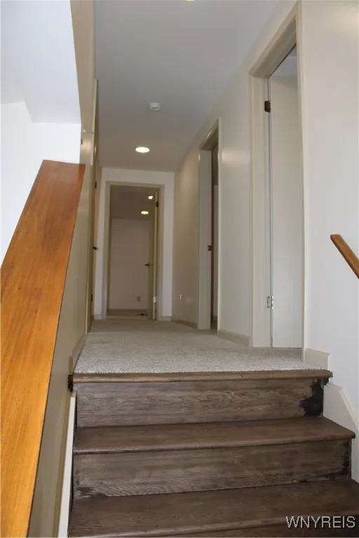 102 Aspenwood Circle, Cicero, New York 13212, Cicero, New York 13212, 3 Bedrooms Bedrooms, 7 Rooms Rooms,1 BathroomBathrooms,Residential,For Sale,102 Aspenwood Circle, Cicero, New York 13212,B1632963