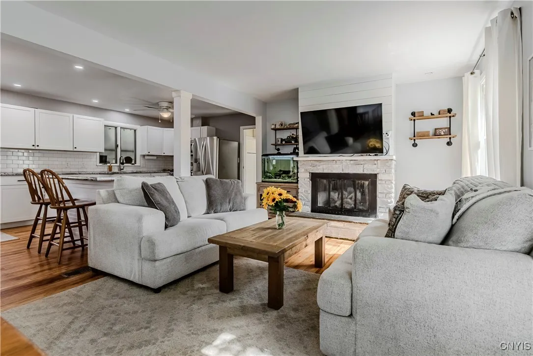 131 Fairway Drive, New Hartford, New York 13413, New Hartford, New York 13413, 3 Bedrooms Bedrooms, 8 Rooms Rooms,2 BathroomsBathrooms,Residential,For Sale,131 Fairway Drive, New Hartford, New York 13413,S1632057