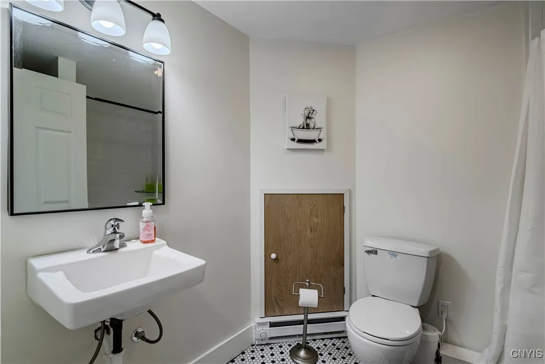 131 Fairway Drive, New Hartford, New York 13413, New Hartford, New York 13413, 3 Bedrooms Bedrooms, 8 Rooms Rooms,2 BathroomsBathrooms,Residential,For Sale,131 Fairway Drive, New Hartford, New York 13413,S1632057