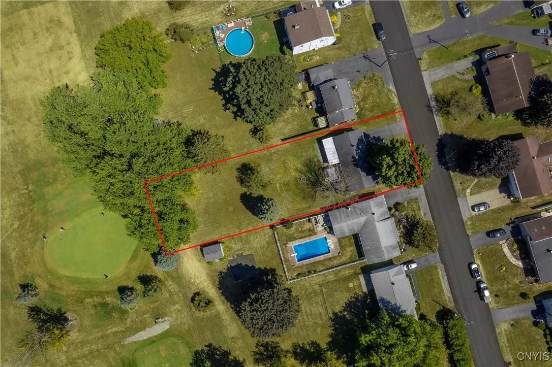 131 Fairway Drive, New Hartford, New York 13413, New Hartford, New York 13413, 3 Bedrooms Bedrooms, 8 Rooms Rooms,2 BathroomsBathrooms,Residential,For Sale,131 Fairway Drive, New Hartford, New York 13413,S1632057