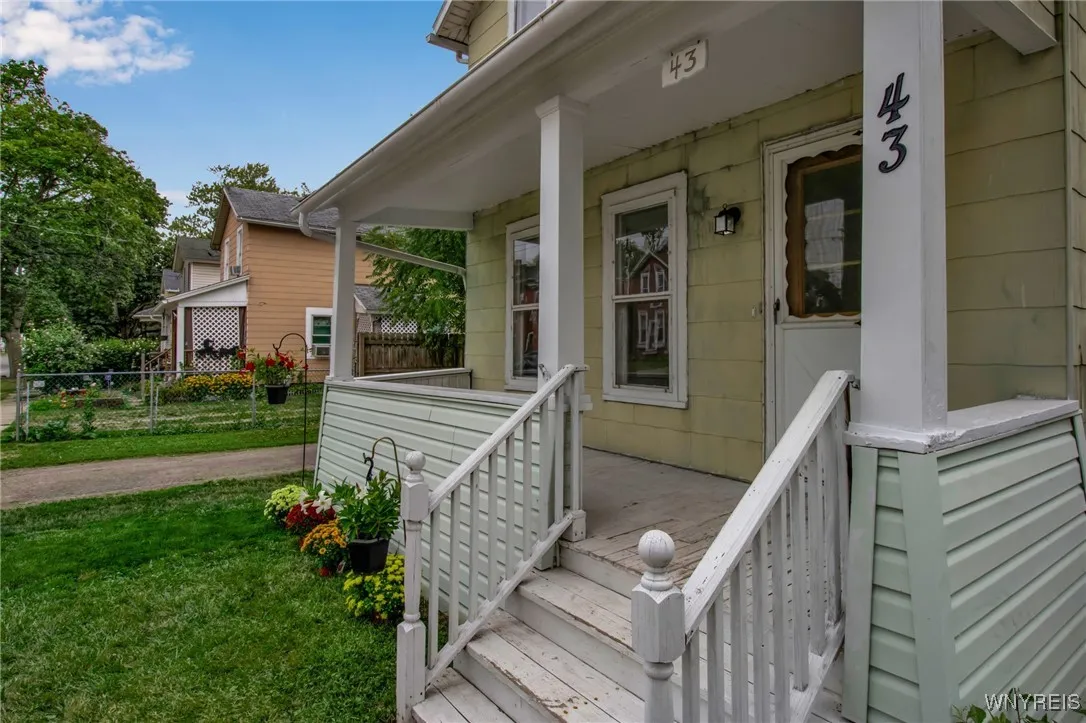 Front Porch Entrance