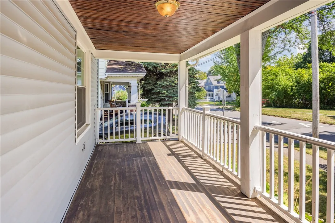 1014 Garson Ave, Rochester, New York 14609, Rochester, New York 14609, 3 Bedrooms Bedrooms, 6 Rooms Rooms,1 BathroomBathrooms,Residential,For Sale,1014 Garson Ave, Rochester, New York 14609,R1633185