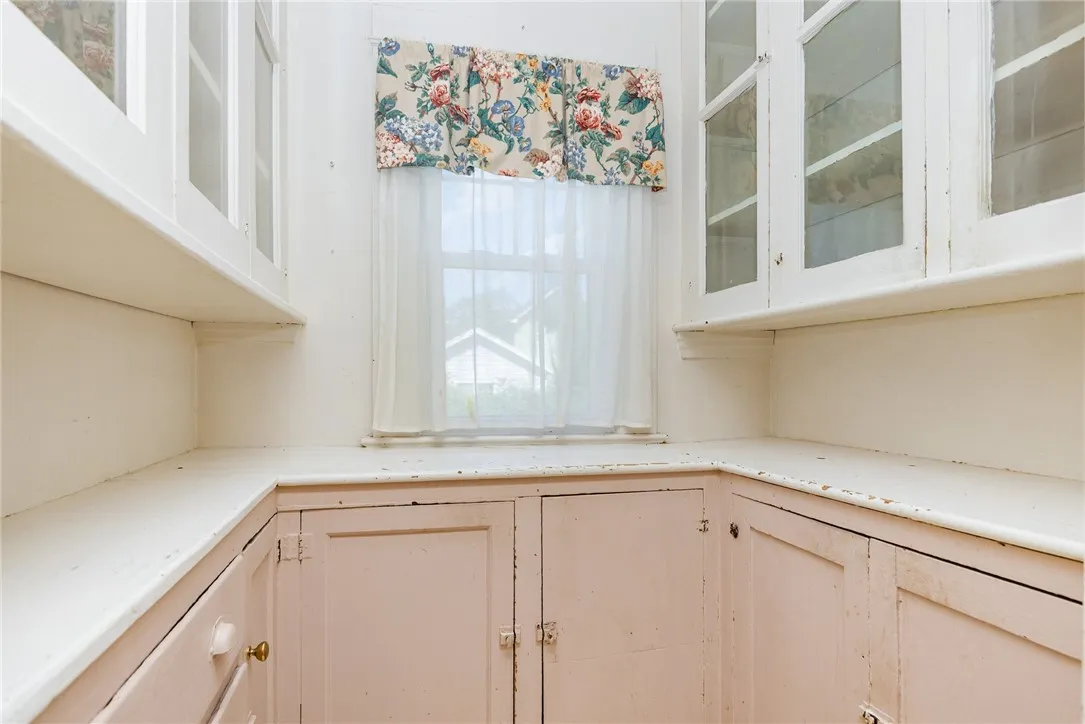 1014 Garson Ave, Rochester, New York 14609, Rochester, New York 14609, 3 Bedrooms Bedrooms, 6 Rooms Rooms,1 BathroomBathrooms,Residential,For Sale,1014 Garson Ave, Rochester, New York 14609,R1633185