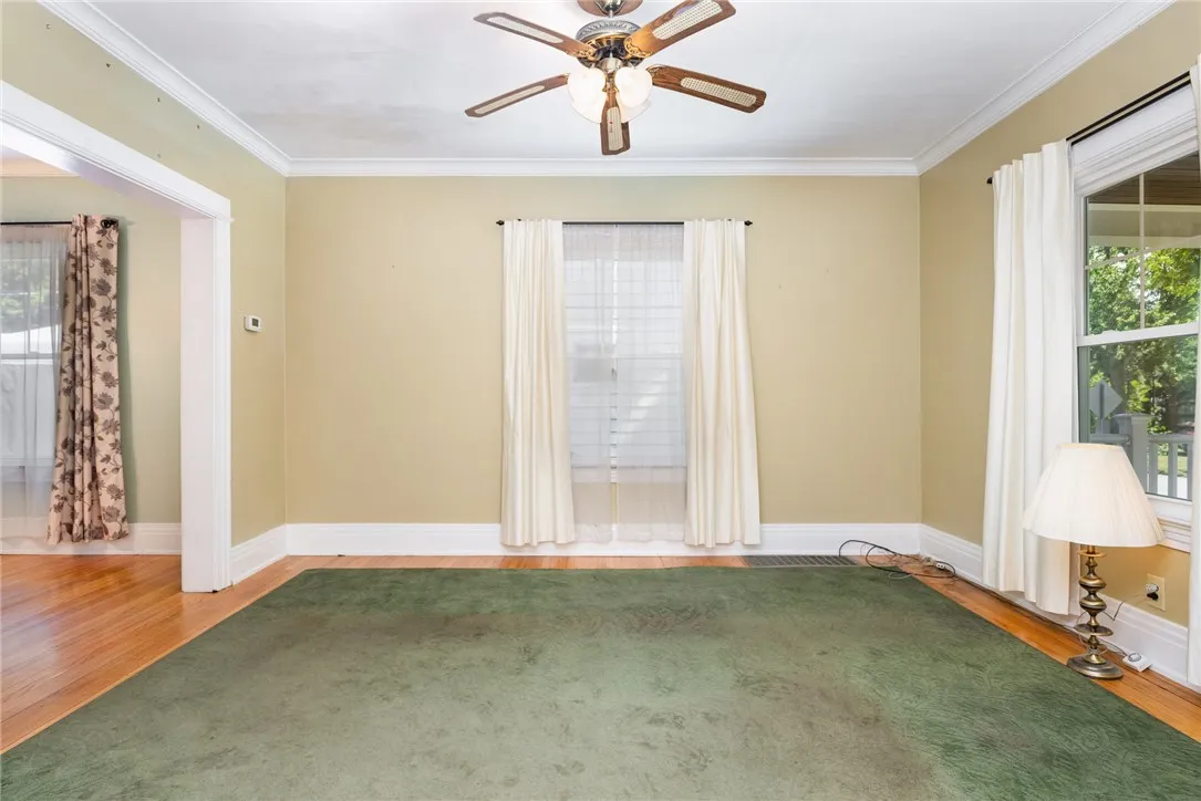 1014 Garson Ave, Rochester, New York 14609, Rochester, New York 14609, 3 Bedrooms Bedrooms, 6 Rooms Rooms,1 BathroomBathrooms,Residential,For Sale,1014 Garson Ave, Rochester, New York 14609,R1633185