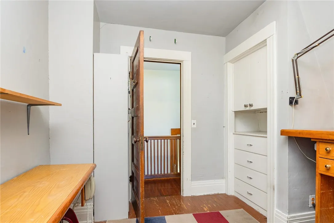 1014 Garson Ave, Rochester, New York 14609, Rochester, New York 14609, 3 Bedrooms Bedrooms, 6 Rooms Rooms,1 BathroomBathrooms,Residential,For Sale,1014 Garson Ave, Rochester, New York 14609,R1633185