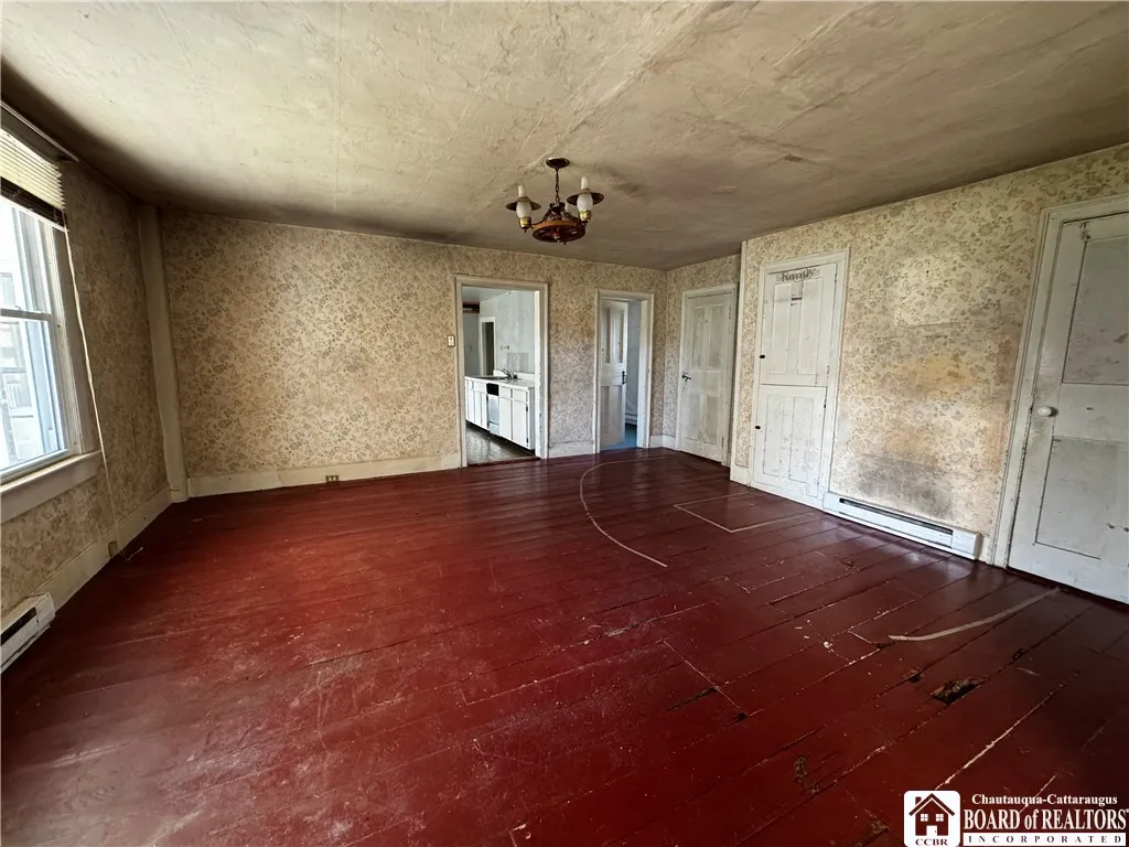58 North Erie Street, Chautauqua, New York 14757, Chautauqua, New York 14757, 3 Bedrooms Bedrooms, 11 Rooms Rooms,1 BathroomBathrooms,Residential,For Sale,58 North Erie Street, Chautauqua, New York 14757,R1633033