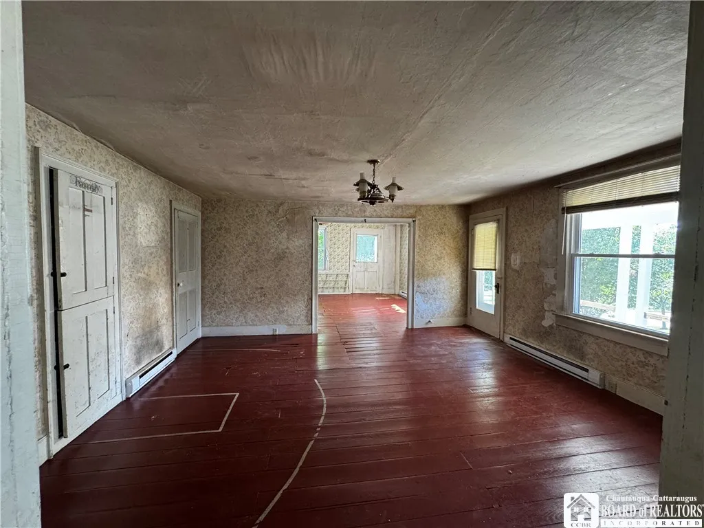 58 North Erie Street, Chautauqua, New York 14757, Chautauqua, New York 14757, 3 Bedrooms Bedrooms, 11 Rooms Rooms,1 BathroomBathrooms,Residential,For Sale,58 North Erie Street, Chautauqua, New York 14757,R1633033