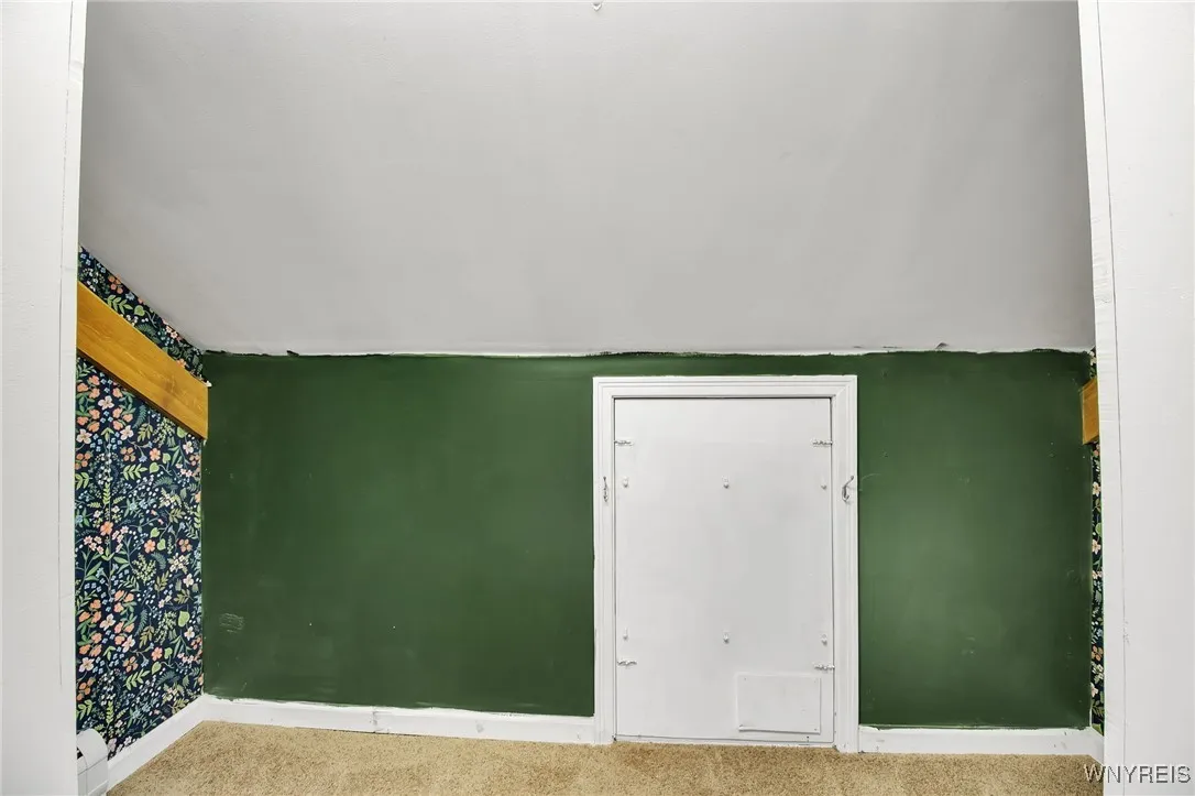 XL walk in closet