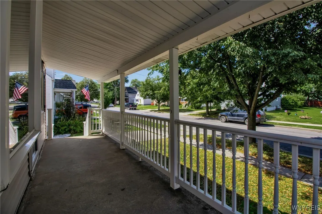 39 Delray Avenue, West Seneca, New York 14224, West Seneca, New York 14224, 3 Bedrooms Bedrooms, 8 Rooms Rooms,2 BathroomsBathrooms,Residential,For Sale,39 Delray Avenue, West Seneca, New York 14224,B1632847