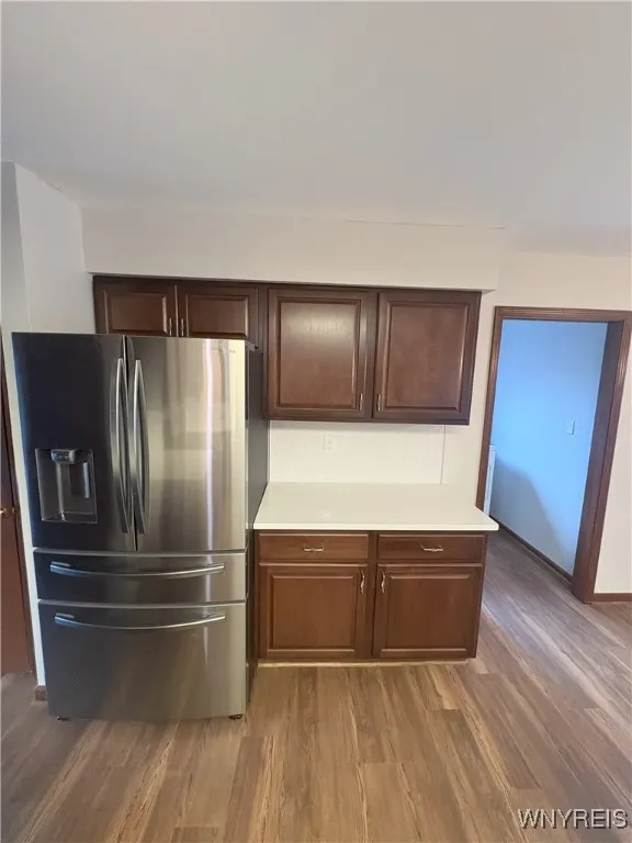 Appliances included in this great work space