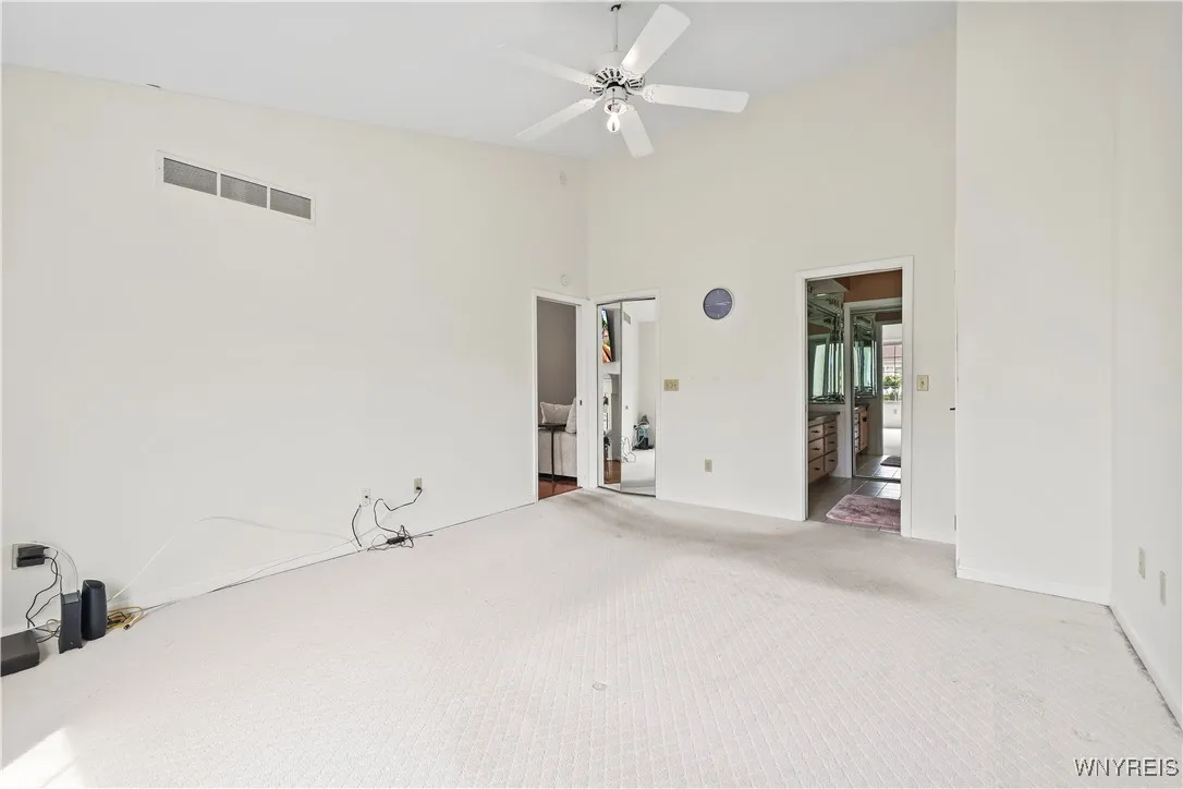 42 Spicebush Lane, Amherst, New York 14221, Amherst, New York 14221, 2 Bedrooms Bedrooms, 7 Rooms Rooms,2 BathroomsBathrooms,Residential,For Sale,42 Spicebush Lane, Amherst, New York 14221,B1633275