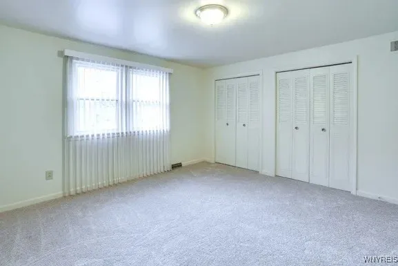 64 Sundridge, Amherst, New York 14228, Amherst, New York 14228, 2 Bedrooms Bedrooms, 5 Rooms Rooms,1 BathroomBathrooms,Residential Lease,For Rent,64 Sundridge, Amherst, New York 14228,B1633280