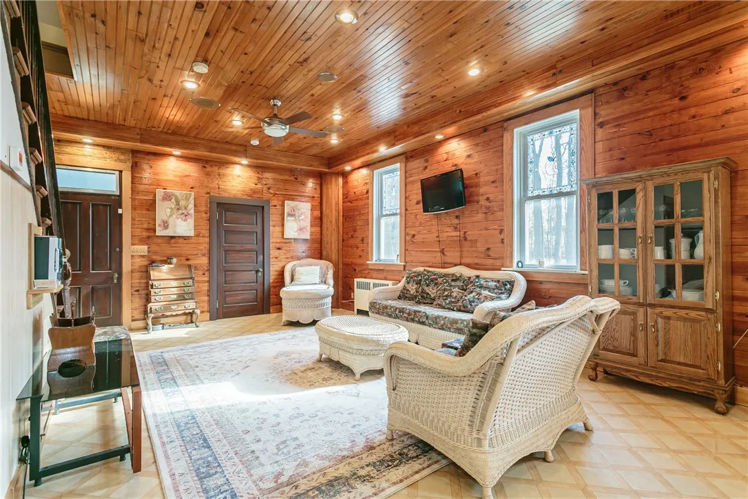 43 Brown Street, Albion, New York 14411, Albion, New York 14411, 9 Bedrooms Bedrooms, 13 Rooms Rooms,6 BathroomsBathrooms,Residential,For Sale,43 Brown Street, Albion, New York 14411,R1633136
