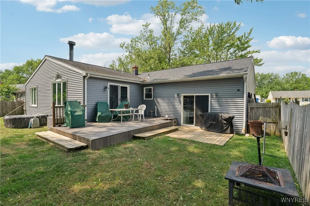 163 Coronation Drive, Amherst, New York 14226, Amherst, New York 14226, 3 Bedrooms Bedrooms, 6 Rooms Rooms,2 BathroomsBathrooms,Residential,For Sale,163 Coronation Drive, Amherst, New York 14226,B1632828