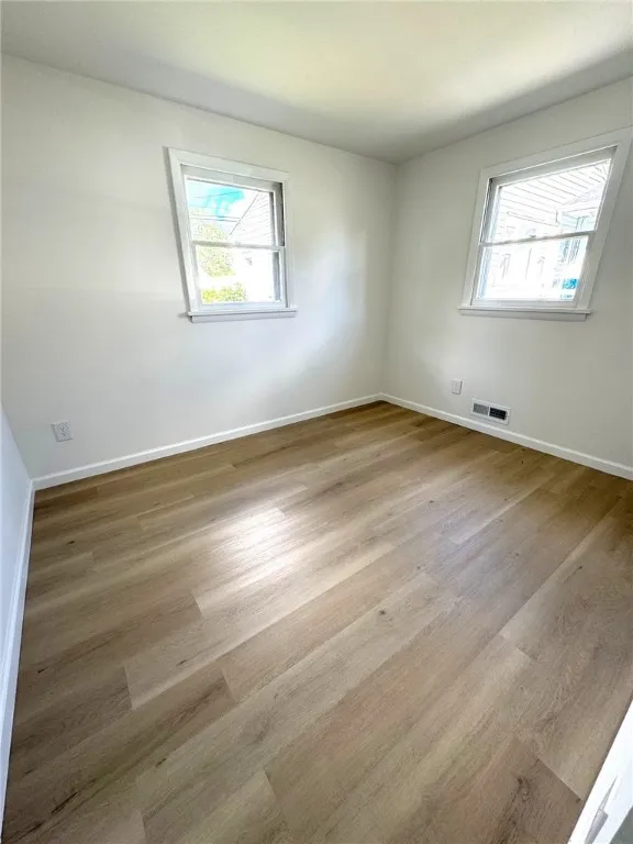 223 Woodside Place, Irondequoit, New York 14609, Irondequoit, New York 14609, 3 Bedrooms Bedrooms, 5 Rooms Rooms,1 BathroomBathrooms,Residential,For Sale,223 Woodside Place, Irondequoit, New York 14609,R1633252