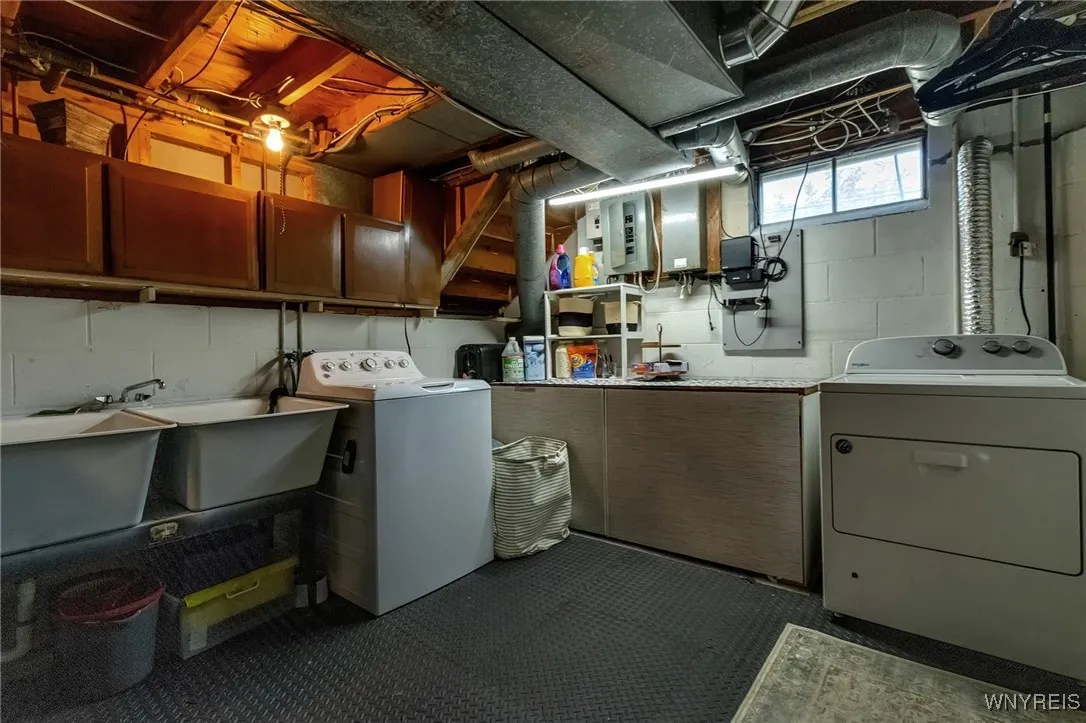 83 Millwood Drive, Tonawanda, New York 14150, Tonawanda, New York 14150, 3 Bedrooms Bedrooms, 8 Rooms Rooms,2 BathroomsBathrooms,Residential,Closed,83 Millwood Drive, Tonawanda, New York 14150,0,B1633230