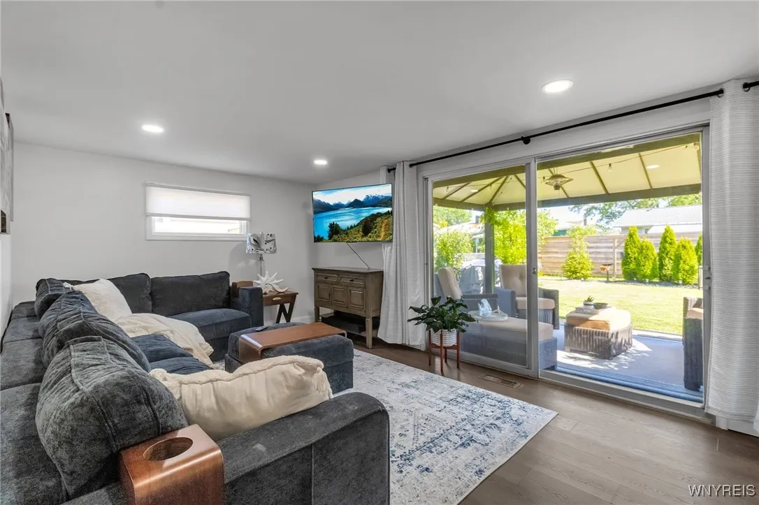 83 Millwood Drive, Tonawanda, New York 14150, Tonawanda, New York 14150, 3 Bedrooms Bedrooms, 8 Rooms Rooms,2 BathroomsBathrooms,Residential,Closed,83 Millwood Drive, Tonawanda, New York 14150,0,B1633230