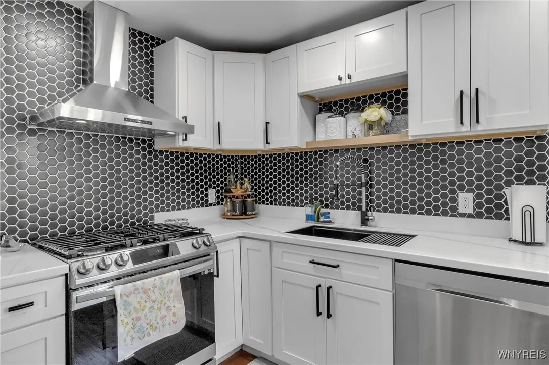 83 Millwood Drive, Tonawanda, New York 14150, Tonawanda, New York 14150, 3 Bedrooms Bedrooms, 8 Rooms Rooms,2 BathroomsBathrooms,Residential,For Sale,83 Millwood Drive, Tonawanda, New York 14150,B1633230