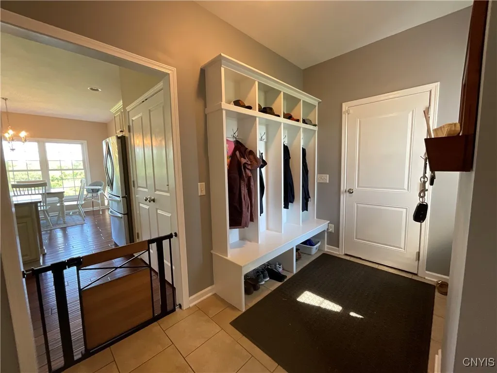 2770 Giles Road, Skaneateles, New York 13152, Skaneateles, New York 13152, 3 Bedrooms Bedrooms, 10 Rooms Rooms,2 BathroomsBathrooms,Residential,For Sale,2770 Giles Road, Skaneateles, New York 13152,S1633299