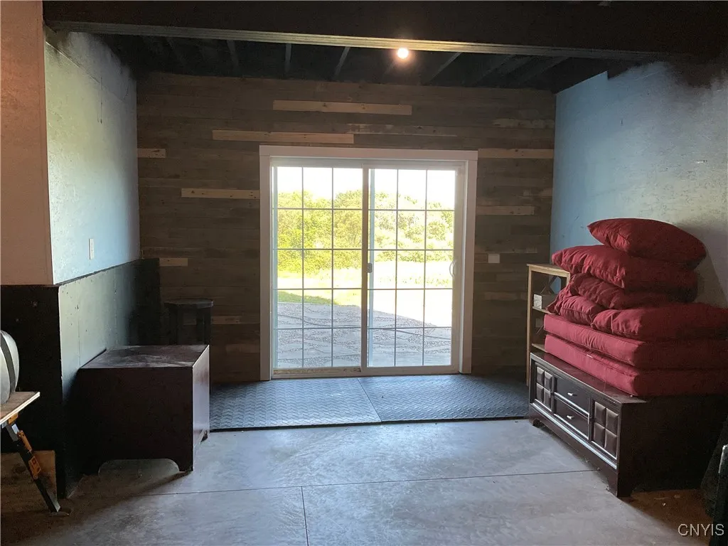 2770 Giles Road, Skaneateles, New York 13152, Skaneateles, New York 13152, 3 Bedrooms Bedrooms, 10 Rooms Rooms,2 BathroomsBathrooms,Residential,For Sale,2770 Giles Road, Skaneateles, New York 13152,S1633299