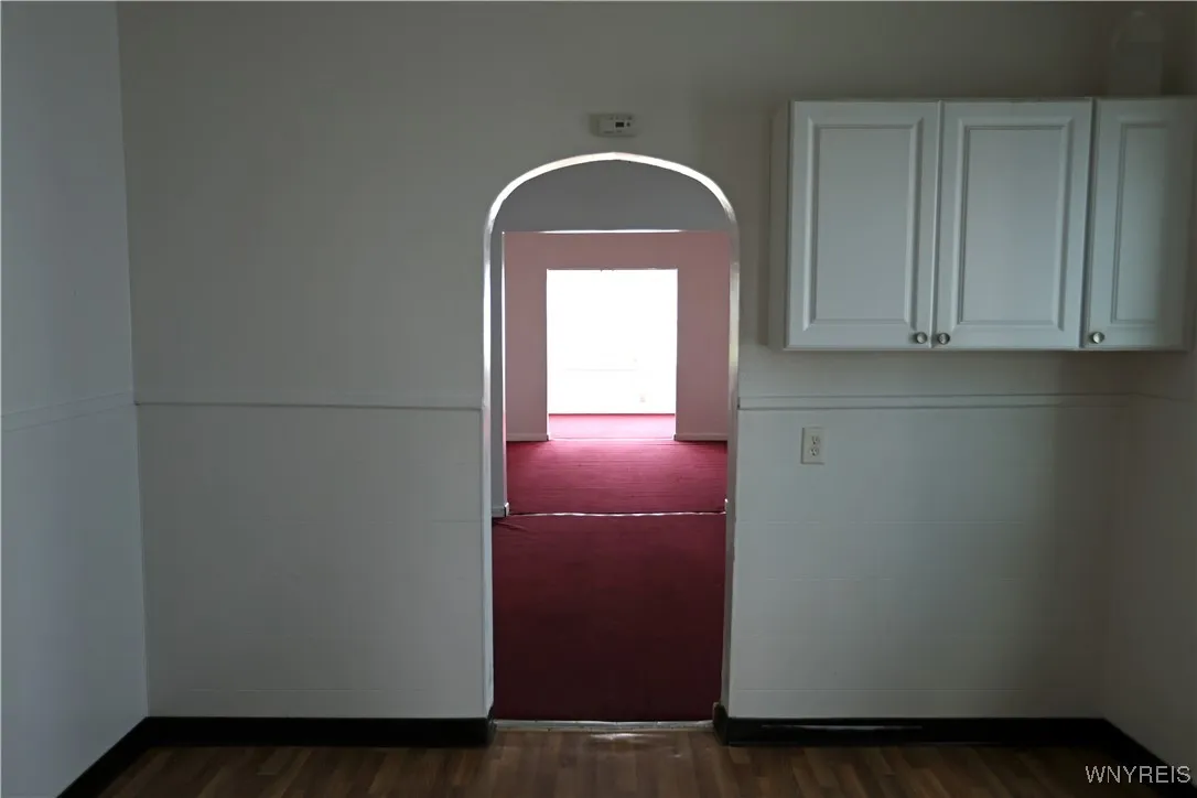 13 Lester Street, Buffalo, New York 14210, Buffalo, New York 14210, 3 Bedrooms Bedrooms, 5 Rooms Rooms,1 BathroomBathrooms,Residential Lease,For Rent,13 Lester Street, Buffalo, New York 14210,B1632554