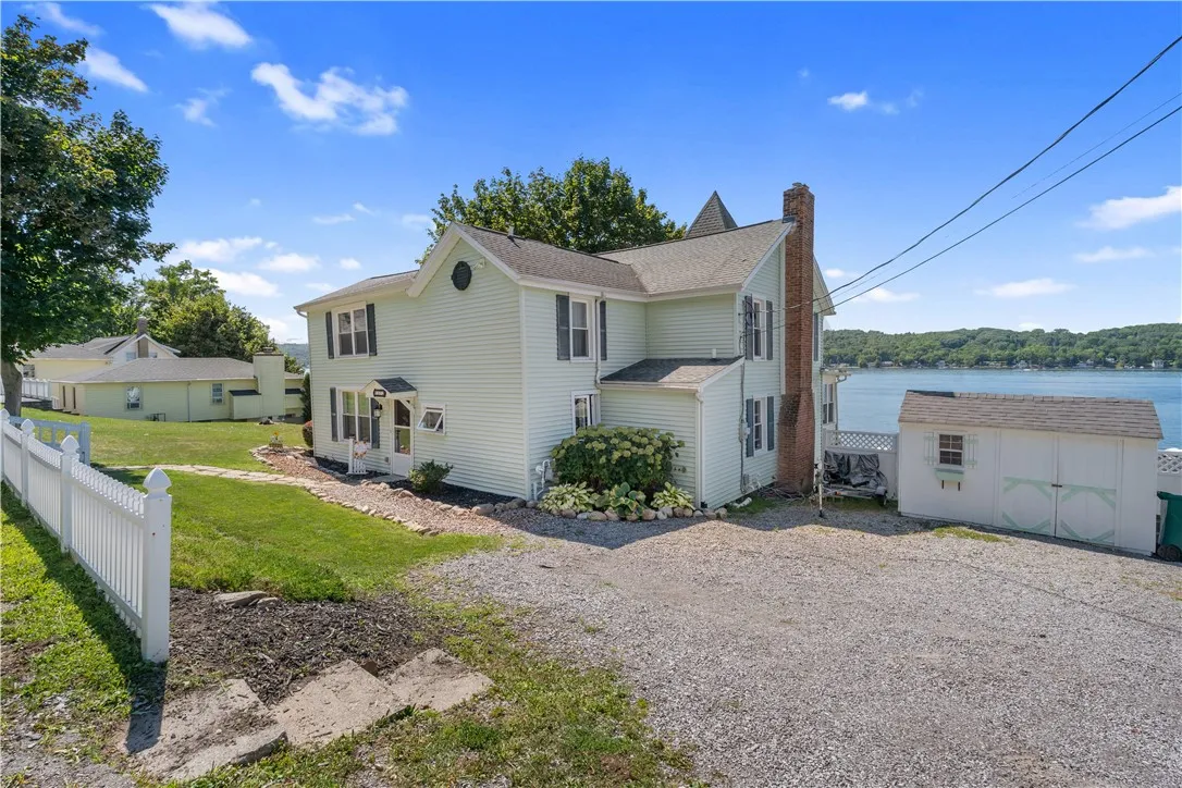 5372 E Lake Rd, Conesus, New York 14435, Conesus, New York 14435, 4 Bedrooms Bedrooms, ,3 BathroomsBathrooms,Residential,For Sale,5372 E Lake Rd, Conesus, New York 14435,0,R1632973