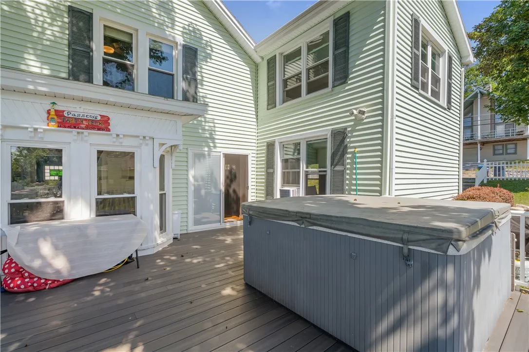 5372 E Lake Rd, Conesus, New York 14435, Conesus, New York 14435, 4 Bedrooms Bedrooms, ,3 BathroomsBathrooms,Residential,For Sale,5372 E Lake Rd, Conesus, New York 14435,R1632973