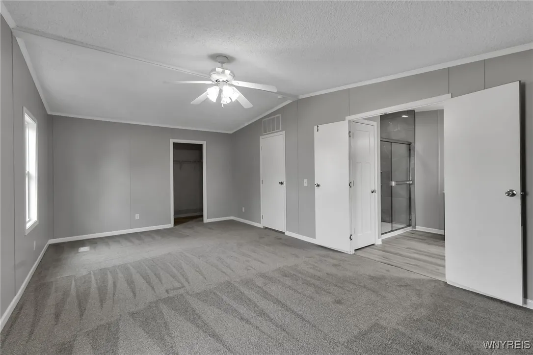 1227 Parkwood Drive, Lockport Town, New York 14094, Lockport Town, New York 14094, 3 Bedrooms Bedrooms, 6 Rooms Rooms,2 BathroomsBathrooms,Residential,For Sale,1227 Parkwood Drive, Lockport Town, New York 14094,B1633274
