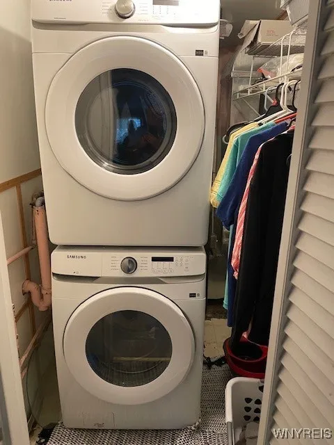 In unit laundry is a plus.