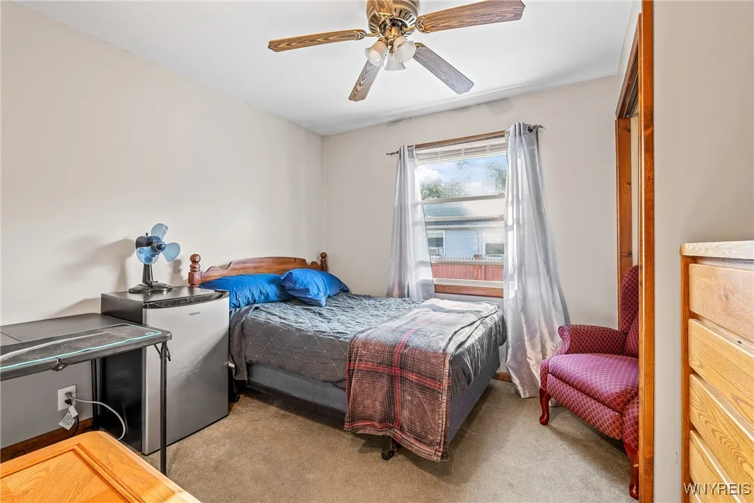 (3 bedrooms) apt1